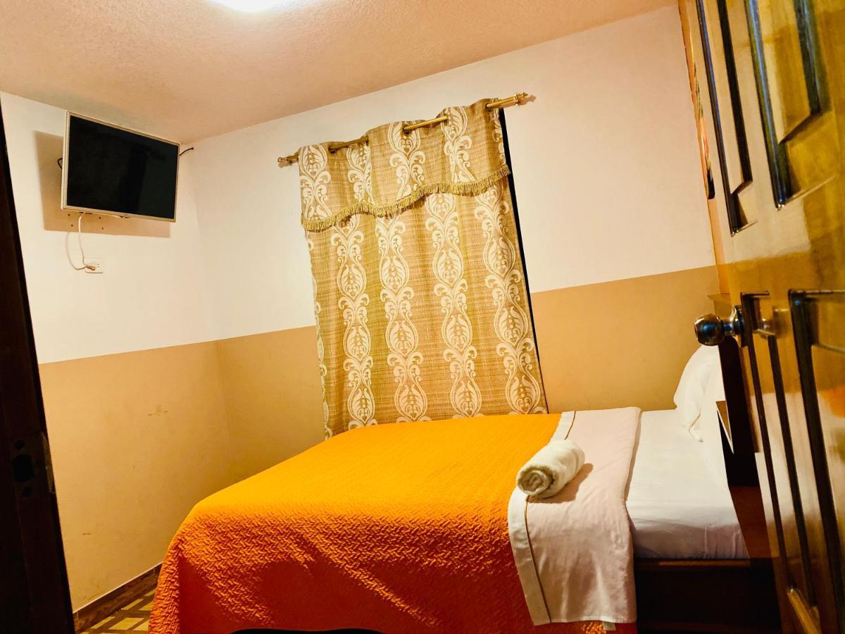 Hostal Alpachaca - New Quito Airport Табабела Екстериор снимка
