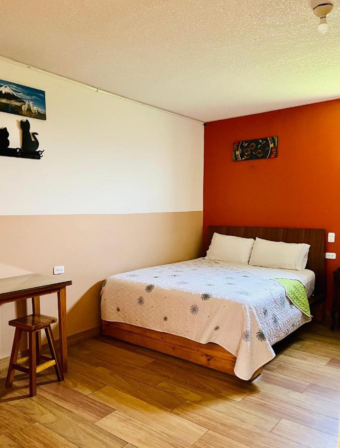Hostal Alpachaca - New Quito Airport Табабела Екстериор снимка